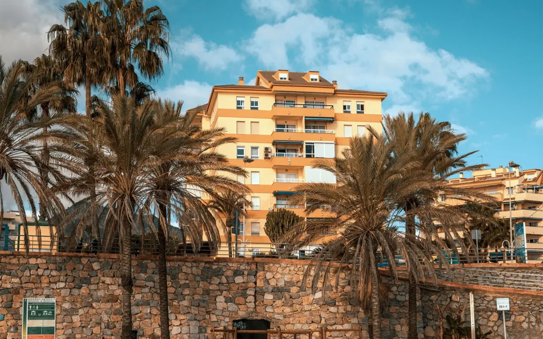 Importante Cuidado Y Cerrar Con Llave